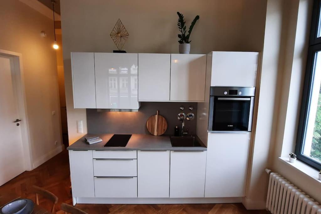 Modern Building With Vertical Garden & 2 Bedrooms * Berlino